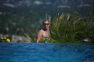 Original 2495 px/ 1663 px