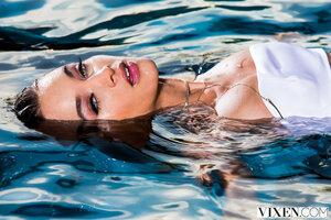 Original 3000 px/ 2000 px