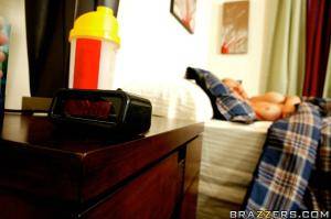 Original 900 px/ 599 px