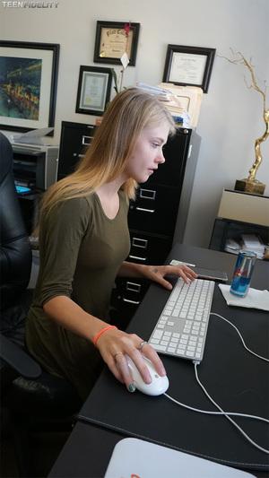 Original 1215 px/ 2160 px