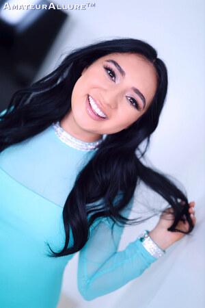 Original 2560 px/ 3840 px