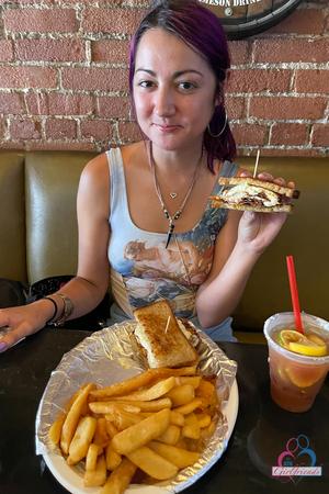 Original 2000 px/ 3000 px