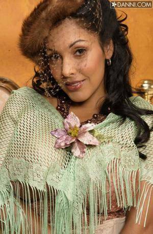 Original 583 px/ 891 px