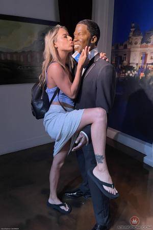 Original 2000 px/ 3000 px