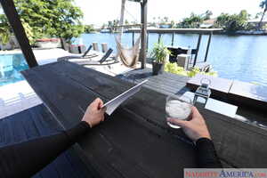 Original 2500 px/ 1667 px