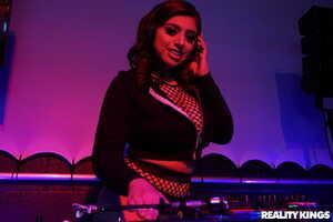 Original 1902 px/ 1269 px