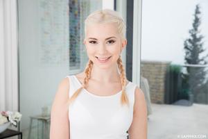 Original 5000 px/ 3333 px