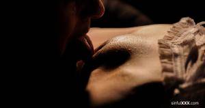 Original 5000 px/ 2637 px