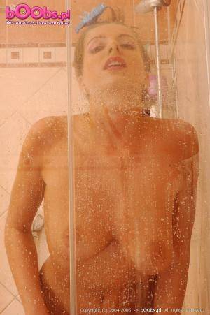 Original 680 px/ 1024 px