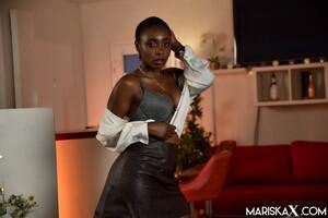 Original 3000 px/ 2003 px