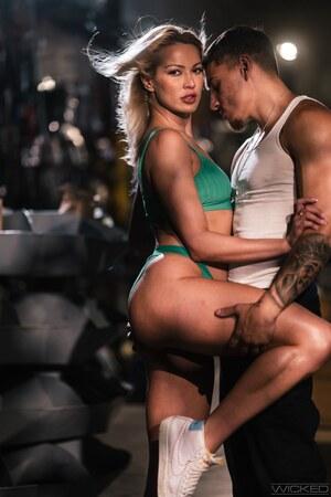 Original 1280 px/ 1919 px