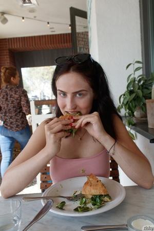 Original 720 px/ 1080 px