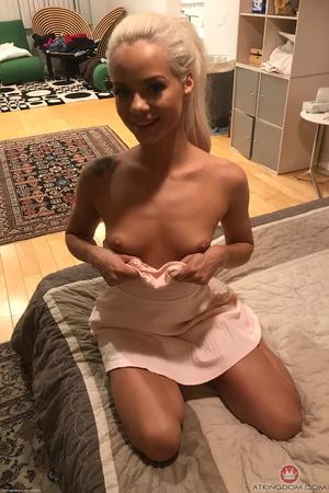 Original 2000 px/ 3000 px