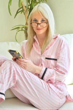 Original 3280 px/ 4928 px