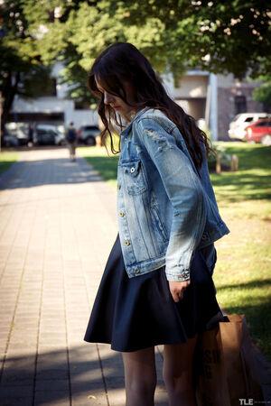 Original 3327 px/ 4990 px