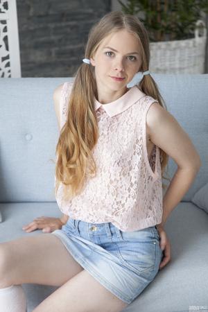 Original 3744 px/ 5616 px