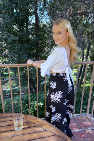 #ATKingdom Paris White (Par028) Set 382841