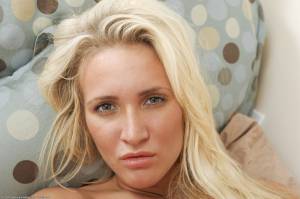 Original 1536 px/ 1022 px