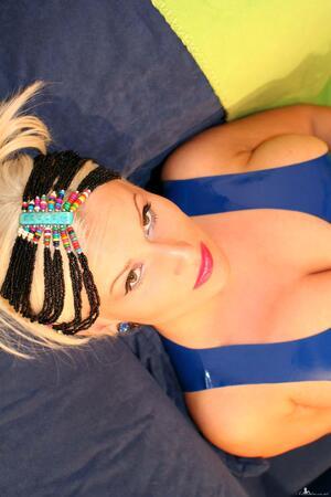 Original 1664 px/ 2496 px