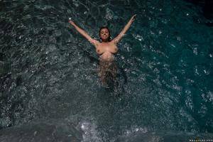 Original 2491 px/ 1663 px