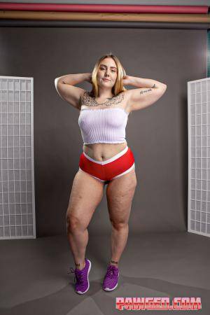 Original 1066 px/ 1600 px