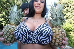 Original 3000 px/ 2000 px