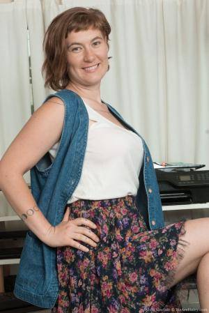 Original 854 px/ 1280 px