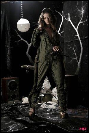 Original 953 px/ 1420 px