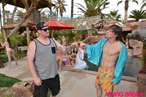 Original 2500 px/ 1667 px