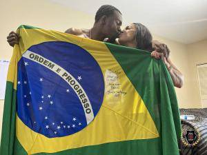 Original 2000 px/ 1500 px