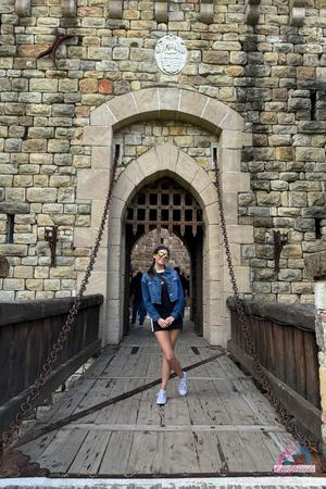 Original 2000 px/ 3000 px