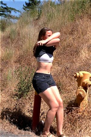 Original 682 px/ 1024 px