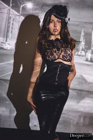 Original 2000 px/ 3000 px