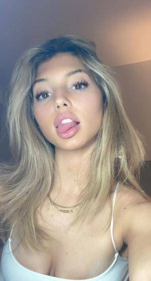 Original 914 px/ 1706 px