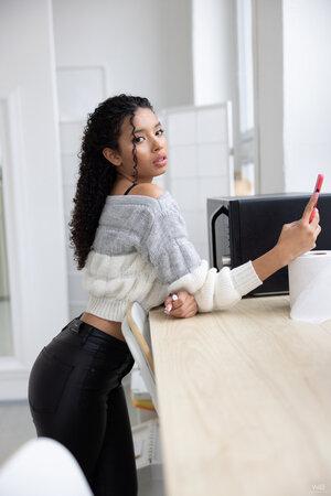 Original 5464 px/ 8192 px