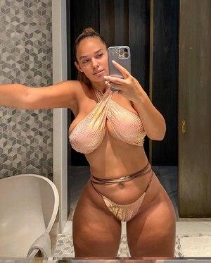 Original 643 px/ 800 px