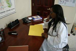 Original 900 px/ 600 px