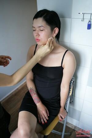 Original 853 px/ 1280 px