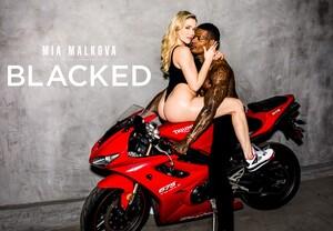 Original 2886 px/ 2000 px