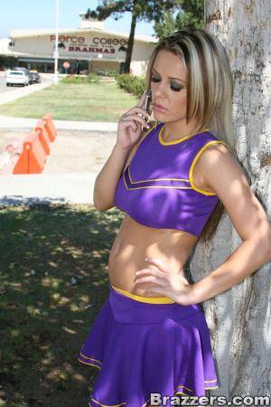 Original 600 px/ 900 px