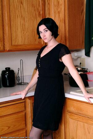 Original 683 px/ 1024 px