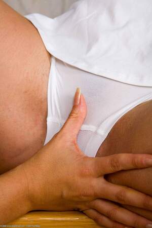 Original 1067 px/ 1600 px