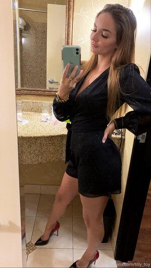 Original 828 px/ 1472 px