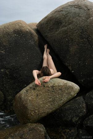 Original 2048 px/ 3072 px