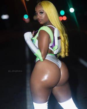 Original 544 px/ 680 px