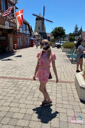 Original 2000 px/ 3000 px