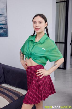 Original 2333 px/ 3500 px