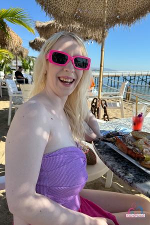 Original 2000 px/ 3000 px