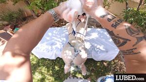 Original 1500 px/ 844 px