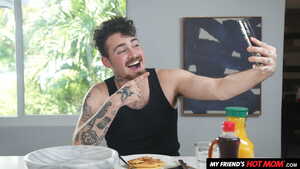 Original 2500 px/ 1406 px